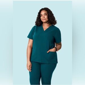 Mandala 6 Pocket Scrub Top Caribbean Blue XL